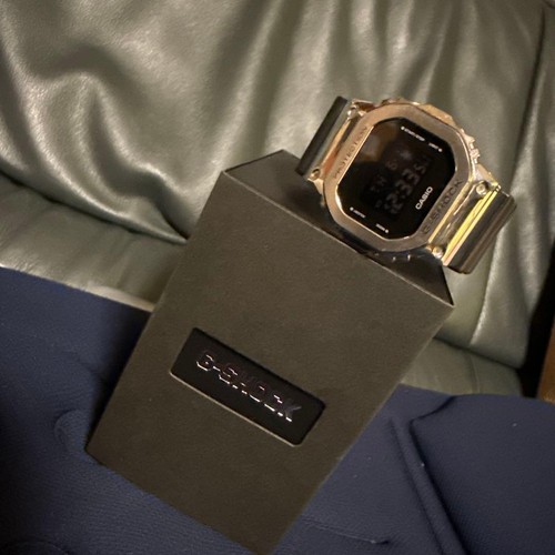 Gshock gm5600 quarzo - gshock,